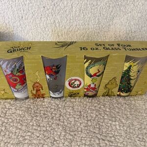 Grinch tumbler set